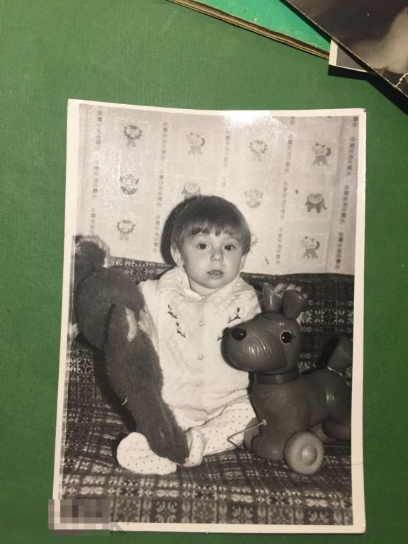 фк10г Дети Мальчик  с игрушками Собачка на колесах Мягкая игрушка  ъ 