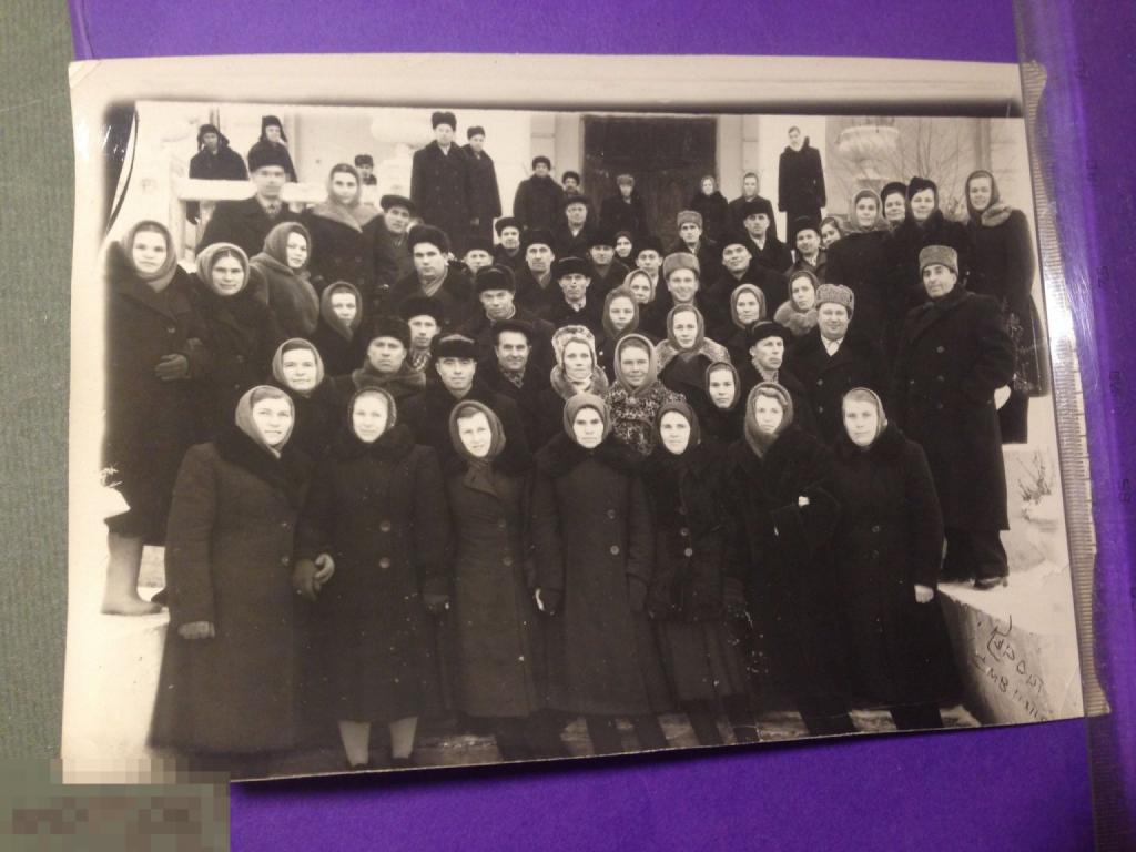 фк25г 1959 ? Коллективное  Курорт СМВ Куйбышев Женщины в платках  вазоны вход    ххх 