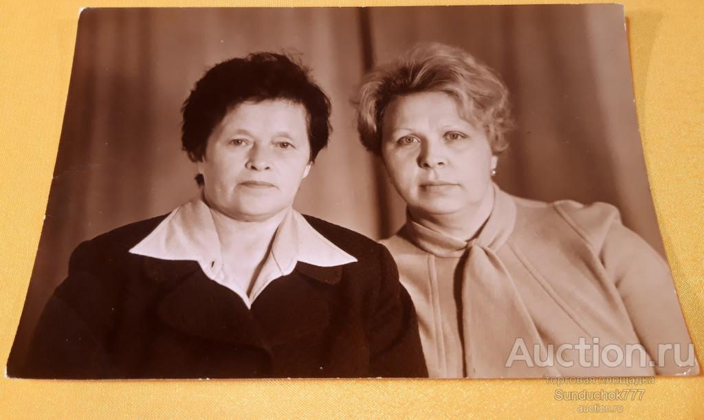 Советские Женщины. ФотоПортрет. Фото СССР 1980-е годы. 11 х 17 см.