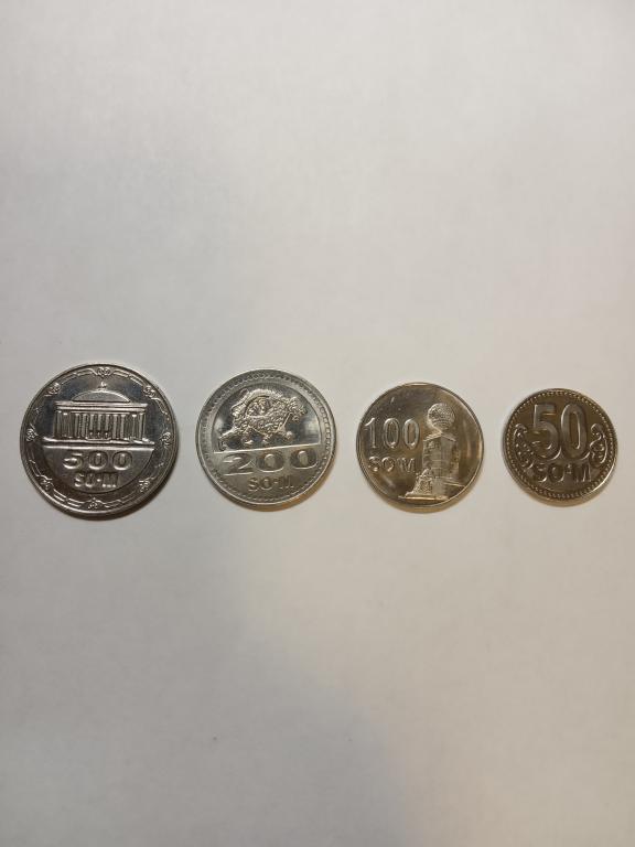 Узбекистан 500, 200, 100, 50 сом 2018 г., набор монет