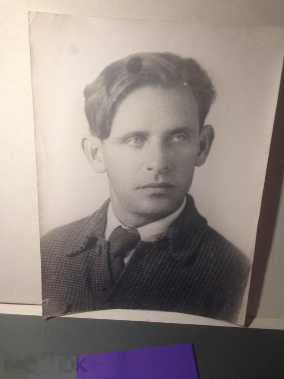 р14г Мужской портрет  Большой формат с витрины ? ххх 