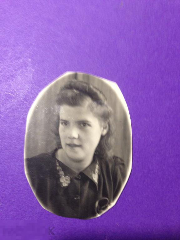 аф6-72г   Девушка Мария На память ... Прическа вышивка    ххх 