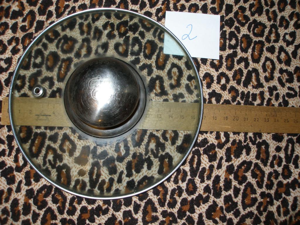 Крышка стеклянная Mayer Boch с пароотводом. 17 см.