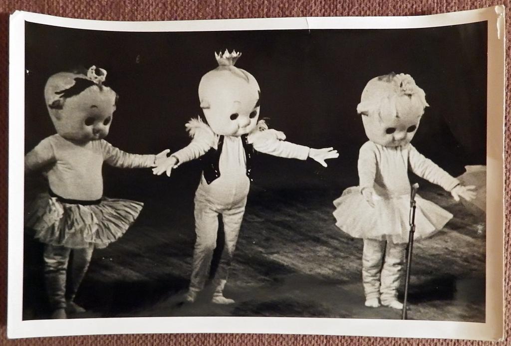 Фото. Костюмированный балет. Куклы