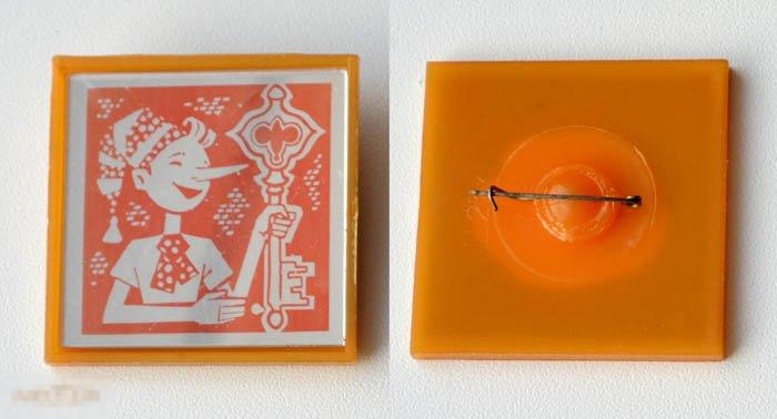 Буратино - крупный стеклянный знак (без дефектов)  Золотой ключик 