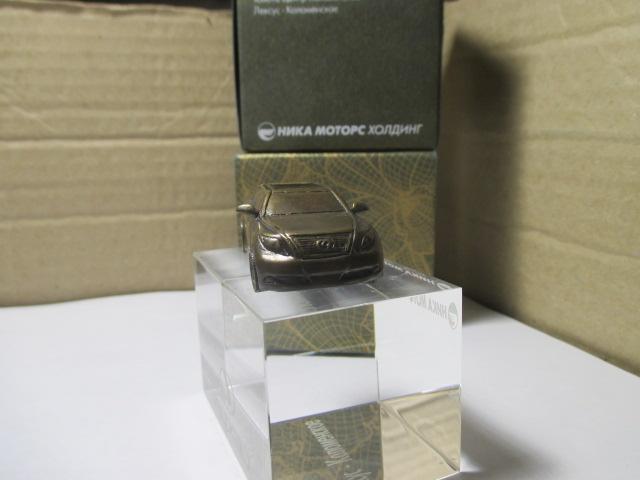 LEXUS  2007  ПОДАРОЧНЫЙ ПРЕЗЕНТАЦИОННЫЙ ЭКЗЕМПЛЯР модель металл подиум стекло
