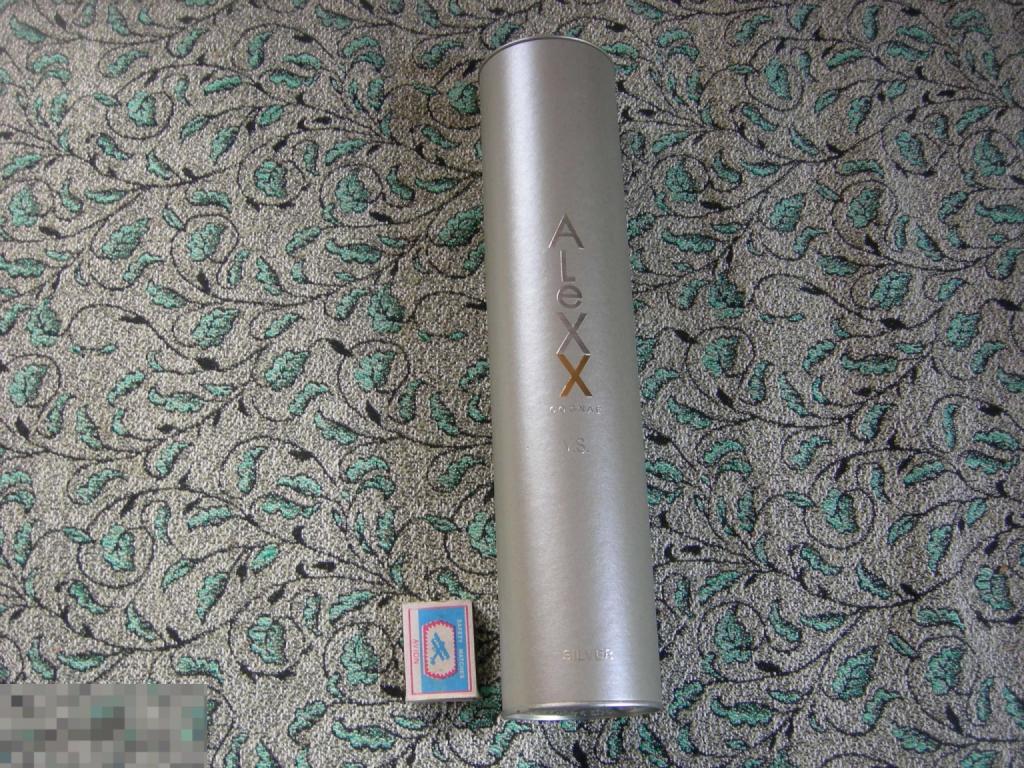 КОРОБКА ПОДАРОЧНАЯ ОТ КОНЬЯКА COGNAC ALEXX SILVER УКРАИНА ТАВРИЯ В КОЛЛЕКЦИЮ 