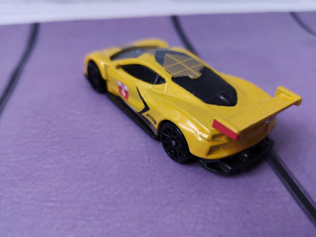 Hot Wheels Chevrolet Corvette C8.R 2020 года