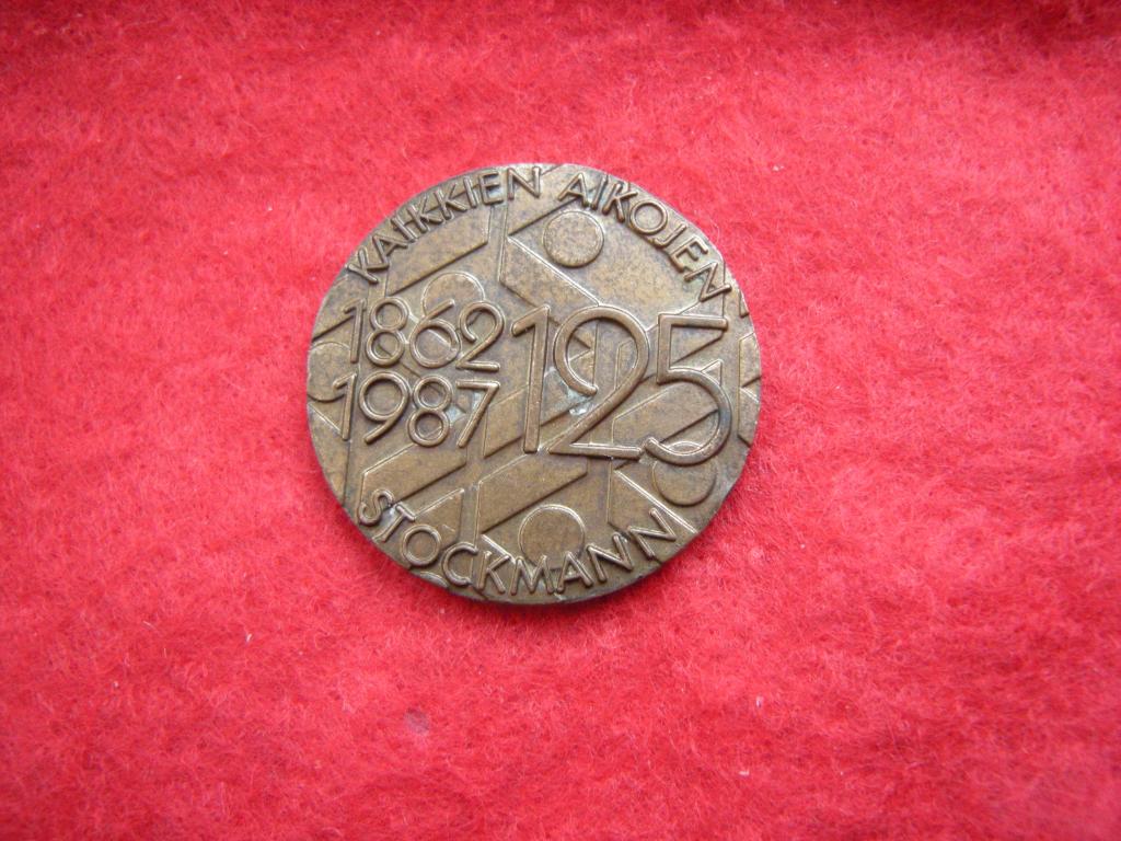 Финляндия жетон  жетон 125 лет магазинам Стокман Stockmann 1862-1987