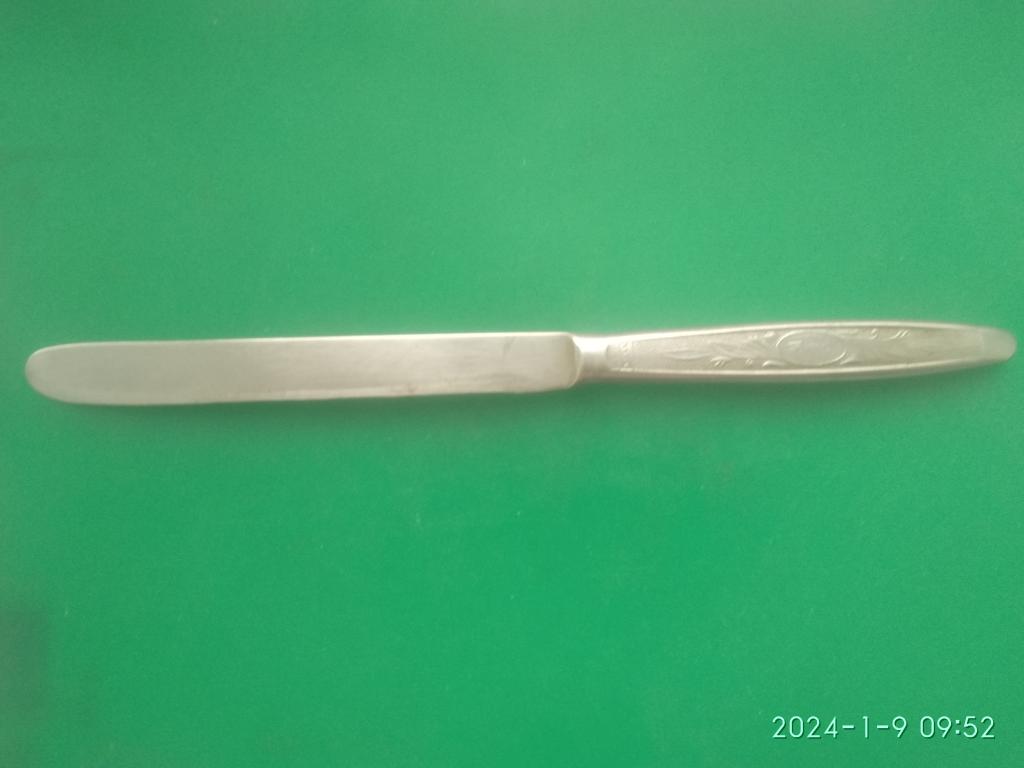 Нож столовый. СССР. Нержавейка. Клеймо ЗТВ. Завод "Труд" г. Вача Горьковская область.