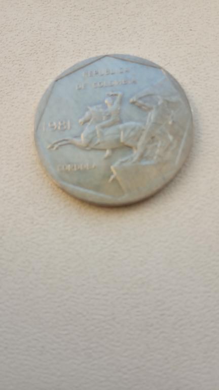 Колумбия 1981 г. 10 песо