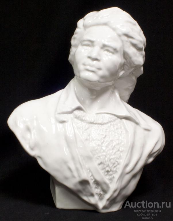 Бюст Салават Юлаев, авторская работа, Нечаева Тамара Павловна, высота 29 см