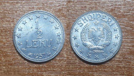 * Албания 1/2 лек 1957 KM 35 чеканка 2 года * Unc * Sc. 1 