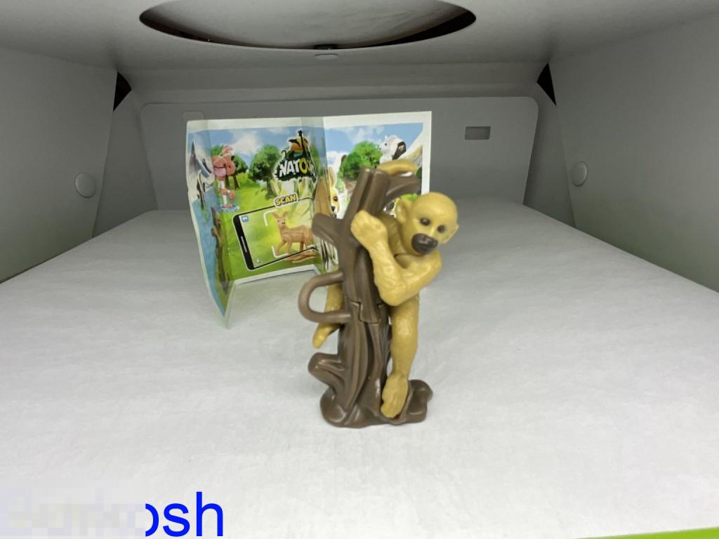 Киндер сюрприз игрушка ОБЕЗЬЯНА на дереве мартышка макака 