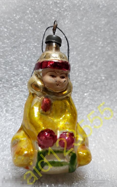 Елочная новогодняя игрушка стекло СССР ребёнок на санках 
