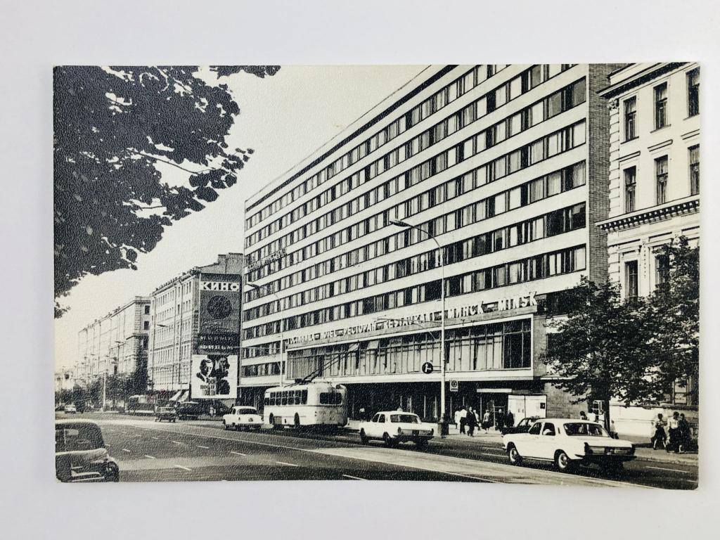 Москва. Гостиница Минск. Открытка. 1973. Планета