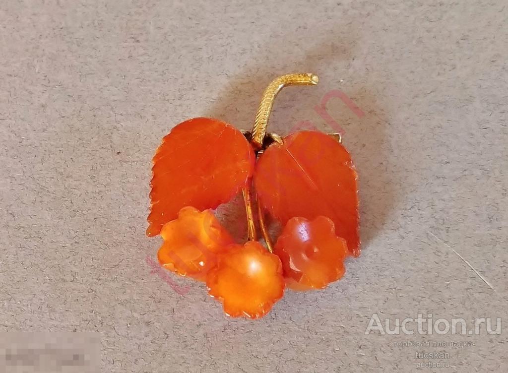 Брошь брошка СССР янтарь листья цветы, 4 см 