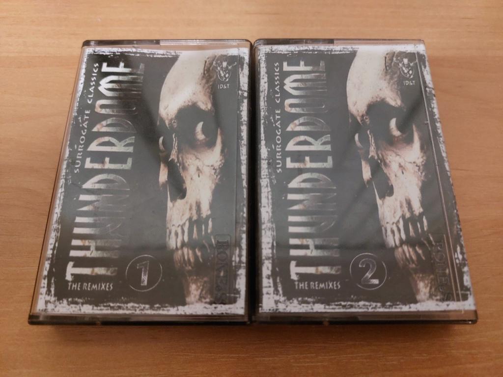 Лот аудиокассет Hardcore Thunderdome - Surrogate Classics 1, 2