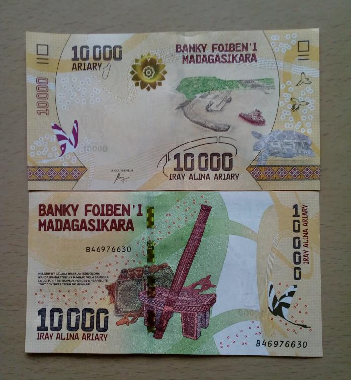 Мадагаскар 10000 ариари 2017 год unc пресс