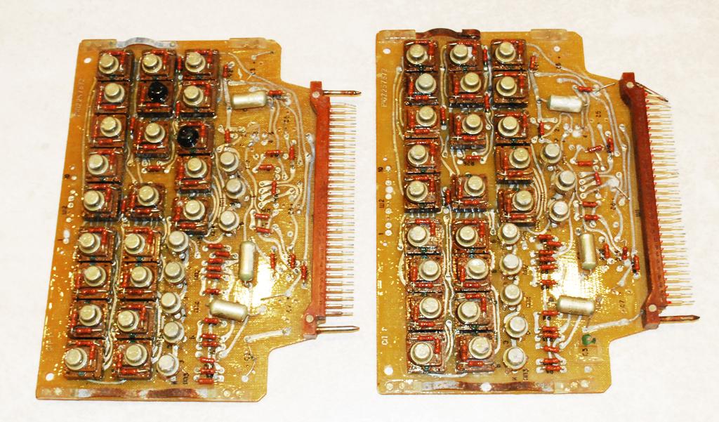 2 платы СССР "СП-1 РЮ2.257.872" с радиодеталями МП16А, 1Т116А(Б,В,Г ...