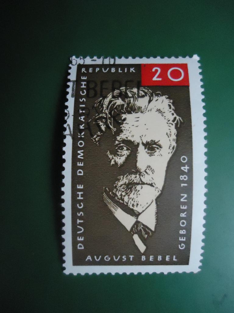 1965 г.    Германия  ГДР  гаш. с клеем.
