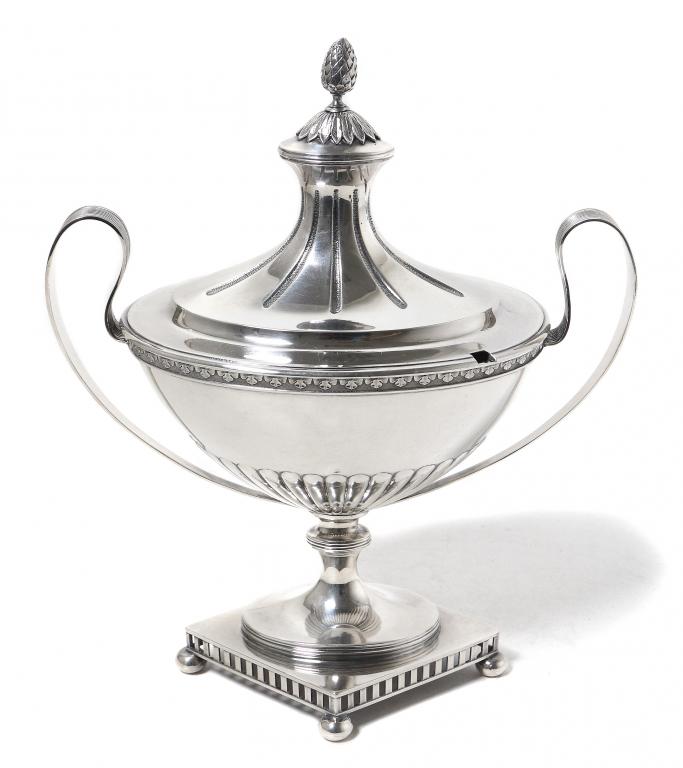 Серебряная ваза для варенья (сахарница). Швеция, 1920 год.
