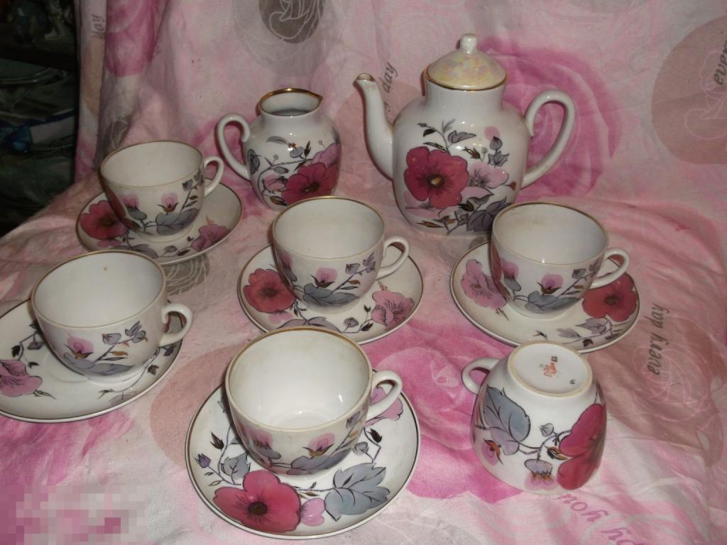 сервиз  фарфор ЛФЗ  ДИКАЯ   РОЗА 