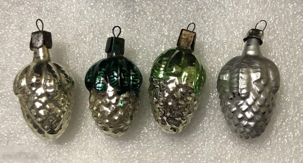 Елочная игрушка *Шишка мини* 4 шт, 4,0 см, подвеска, стекло (1678) 