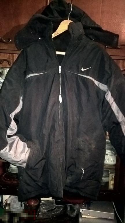 куртка зимняя фирменная куртка  NAIK 