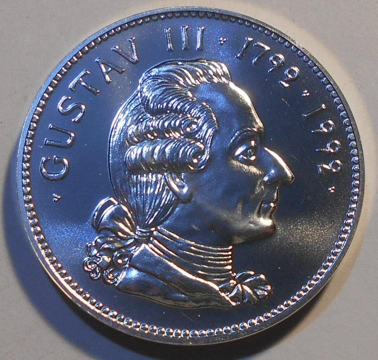 200 крон 1992 год швеция  серебро