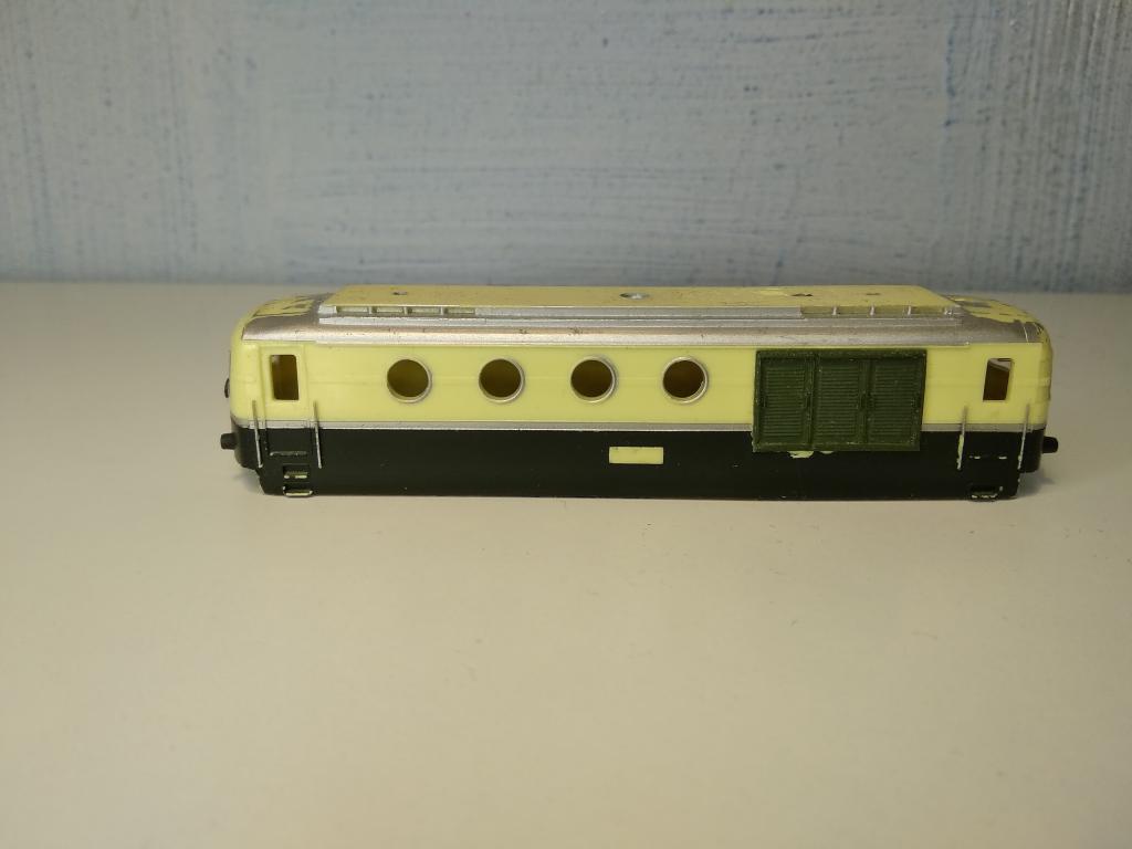 12мм.(TT) Корпус электровоза,конверсия