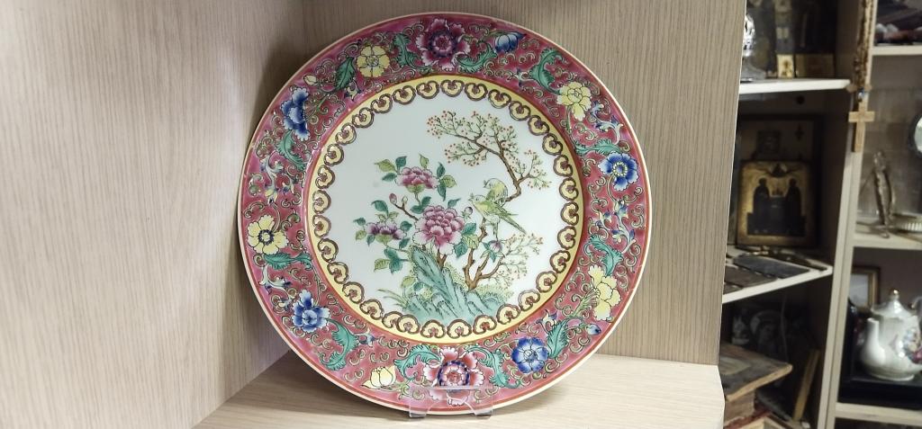 Тарелка " Птицы ". Китай . Фарфор. 50-е годы.