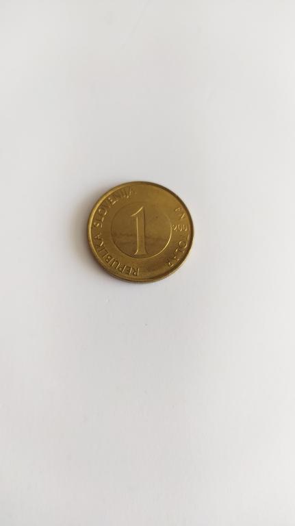 Монета Словения 1 толар 2001 года (Н122)