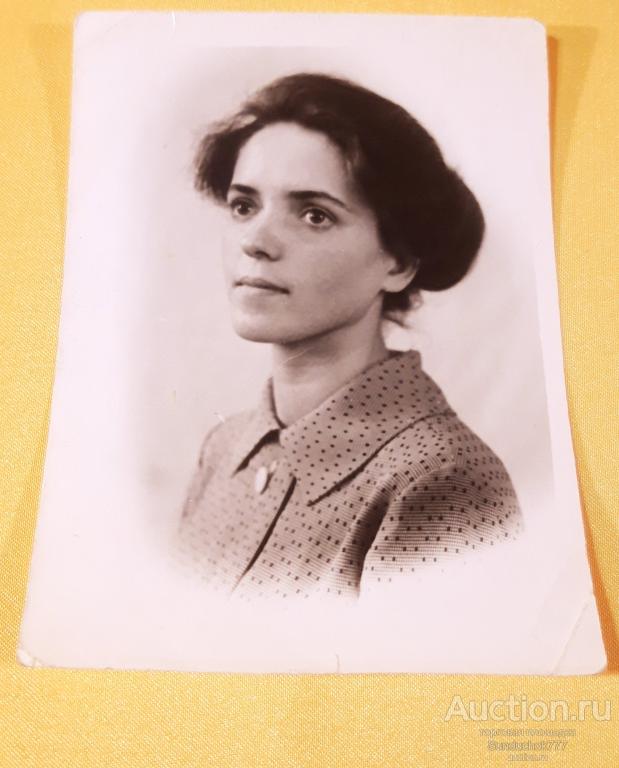 Советская Девушка. ФотоПортрет. Старинное фото. 9 х 12 см.
