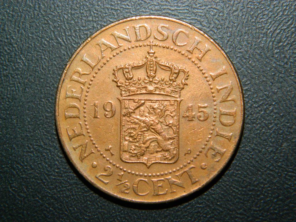 Голландская Ост-Индия 2 1/2 цента 1945