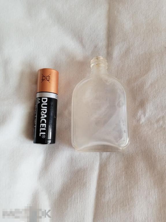 Флакон от духов № 4711 парфюмерия Германия 3 рейх.Коп Сталинград 