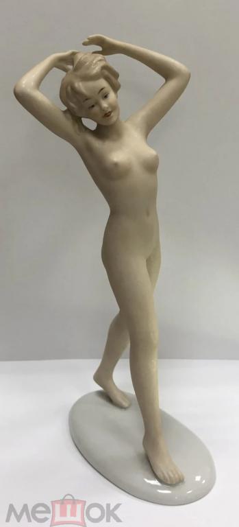 Обнаженная девушка Ню Wallendorf Валендорф Германия 23 см фарфор