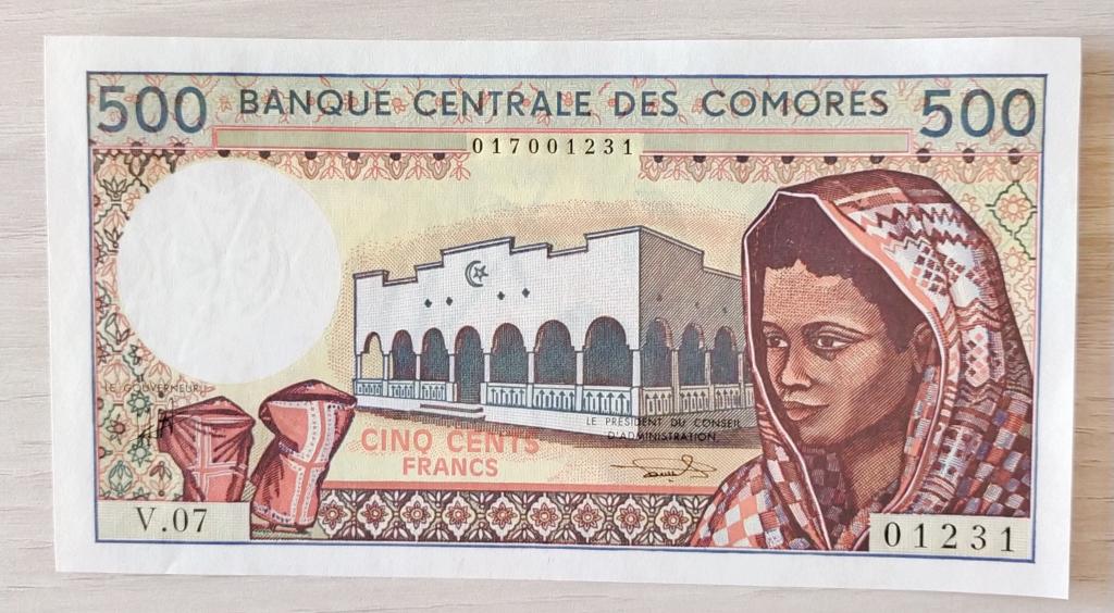Банкнота Коморские острова 500 франков 1994 год UNC