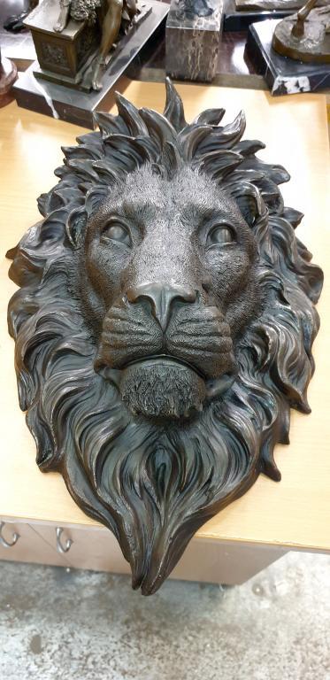 Лев 035 голова коричневая узкая. Животные. Хищник. Охота. Бронза. Статуэтка.