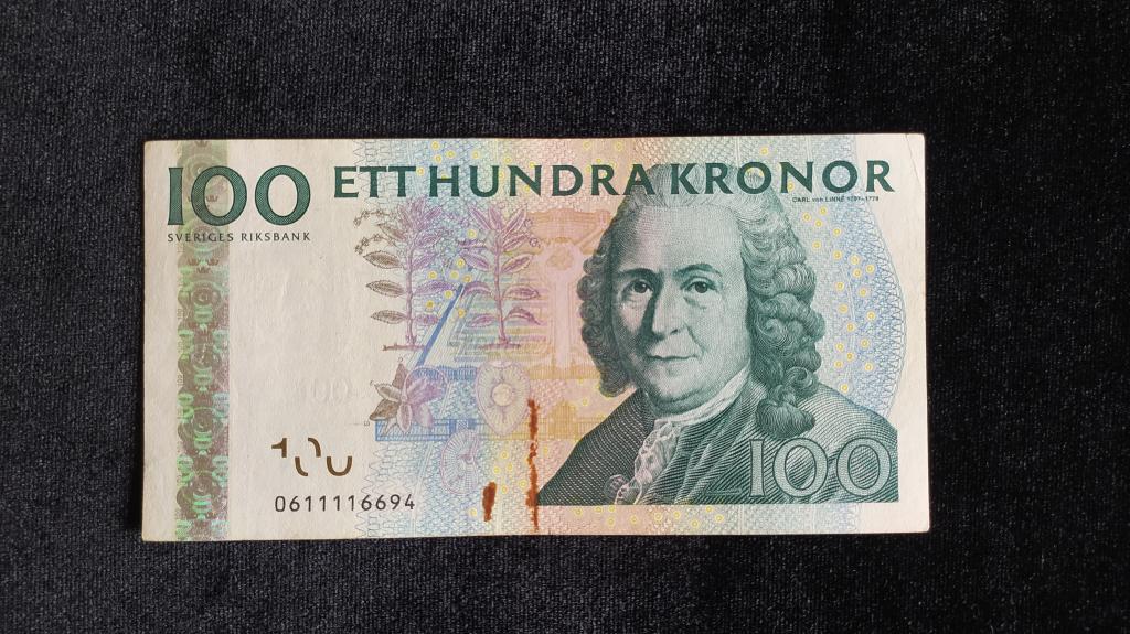 Банкнота Швеция 100 крон 1986 года