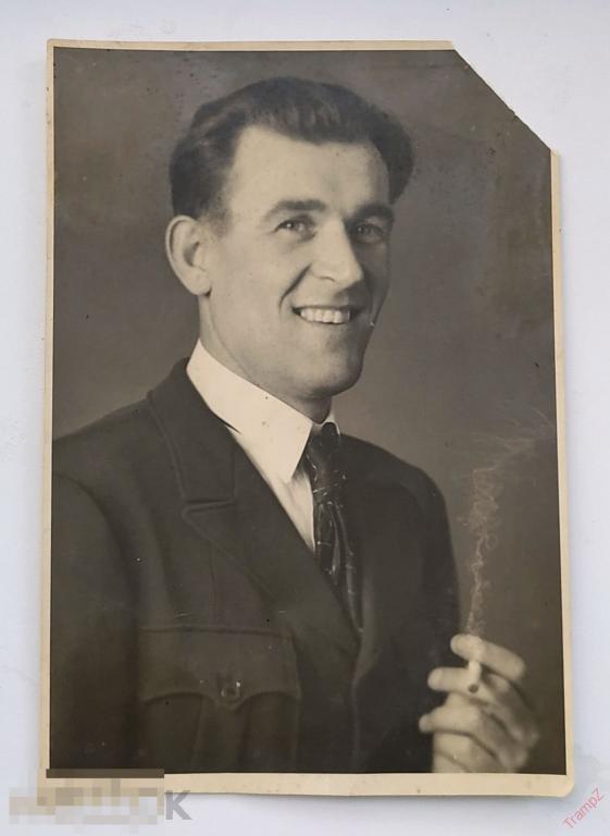 Фотография портрет мужчина с сигаретой #91 