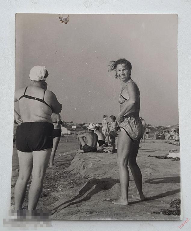 Фотография девушка женщина в купальнике #92* 