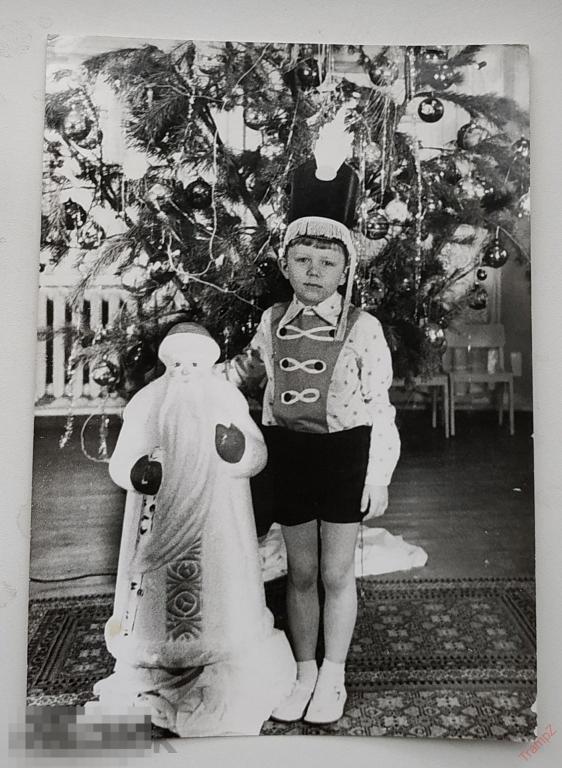 Фотография Новый год елка Дед Мороз, мальчик, новогодний костюм #96* 