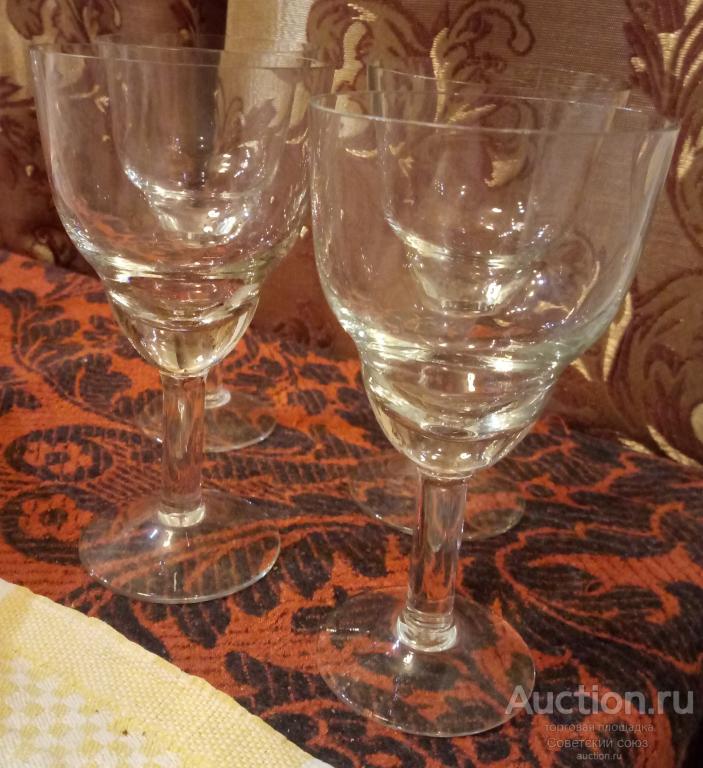 Рюмки.