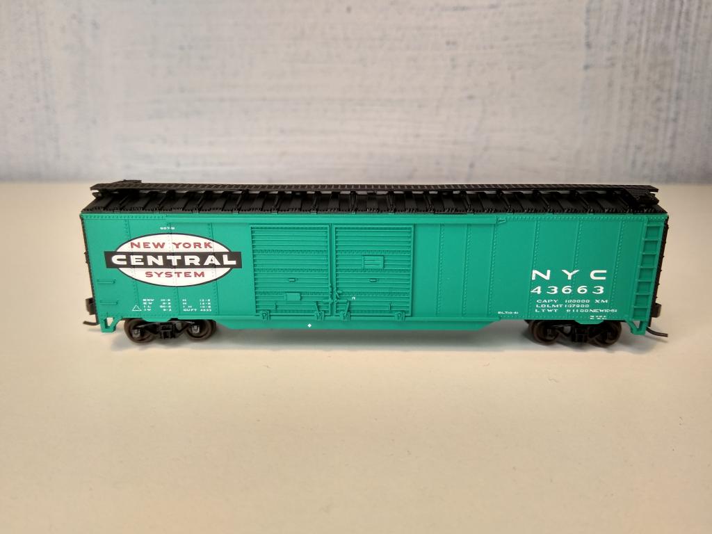9мм (N) 50`крытый вагон New York Central 43663,Atlas