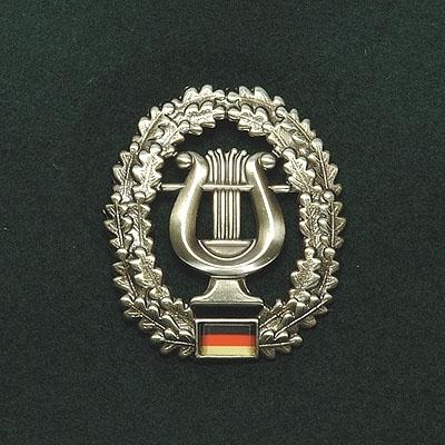 Значок на берет BW beret badge music corps metal