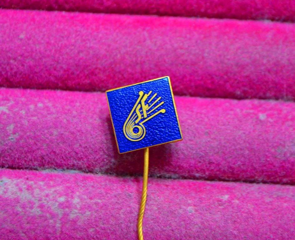 МУЗЫКА НОТЫ SF ФЕСТИВАЛЬ ТЯЖЕЛЫЙ  ИНОСТРАННЫЙ ЗНАЧОК   ЛИСТ №  36