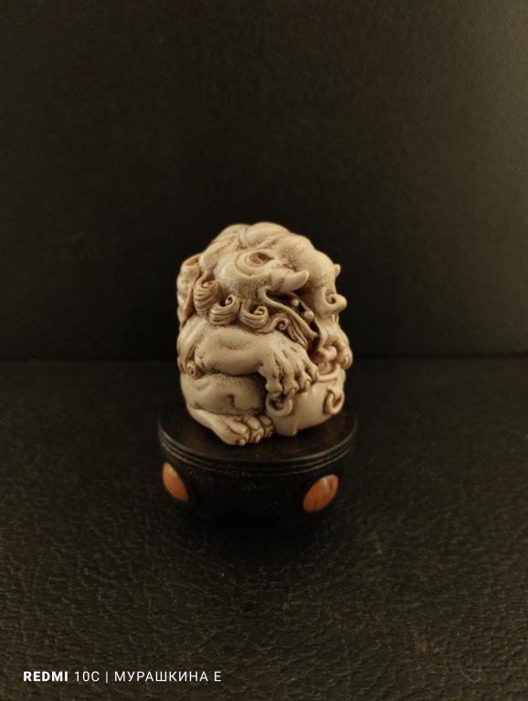 Окимоно Баку. Бивень мамонта.