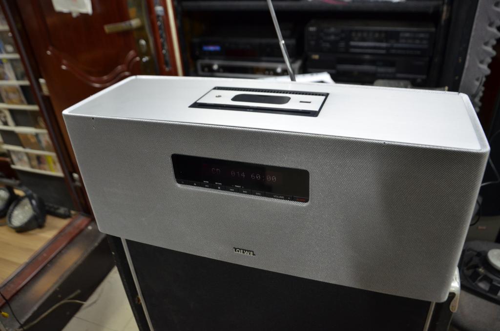 Элитная магнитола LOEWE SoundBox комплект