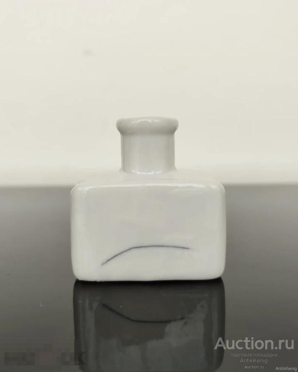 192 Фарфоровая чернильница белая Начало 20 века Германия 